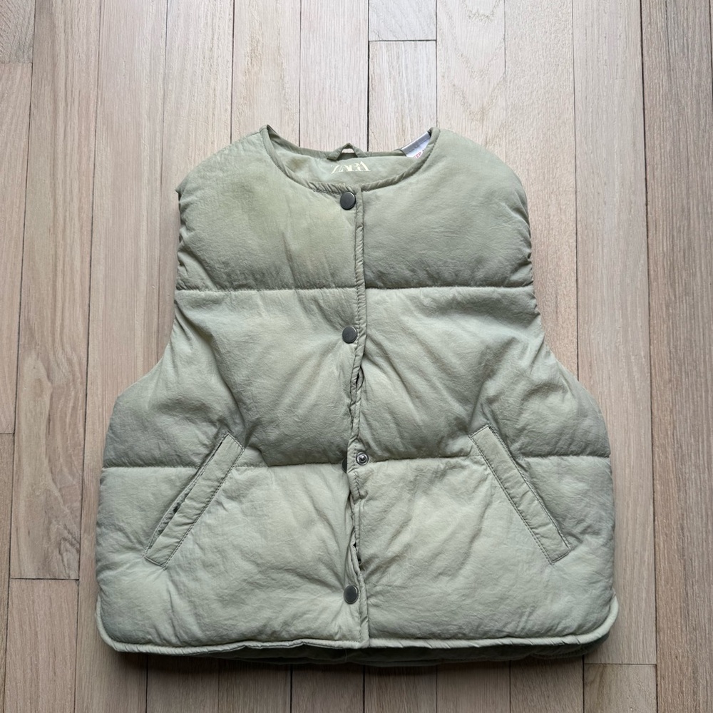 Zara Toddler Light Green Puffer Vest - Size 2-3